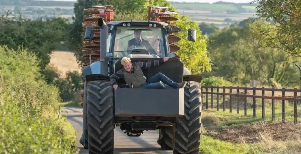  Clarkson's Farm Season 2 Trailer
