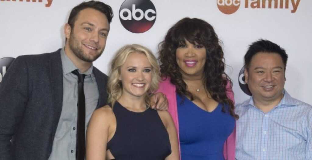 Young & Hungry Season 6 Cast